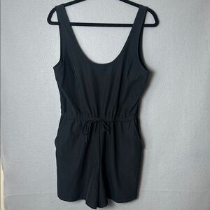 Abercrombie & Fitch Women’s Black Active Sleeveless Romper Resort Casual Sz M